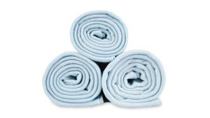Steroplast Disposable Fleece Blanket – Single-Use – Individually Wrapped – 165cm x 132cm – 100% Recyclable