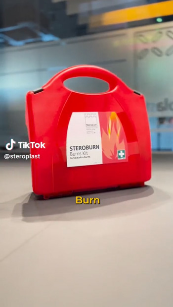 How-to-Use-a-Burns-First-Aid-Kit