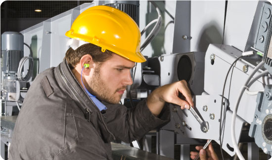 Man working with ear plugs