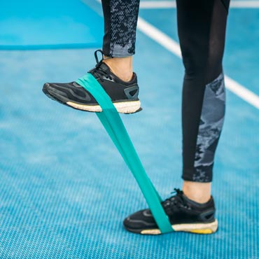 Resistance training with exercise band