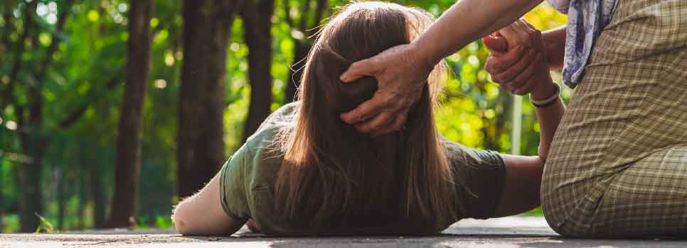 Warning signs before someone goes into cardiac arrest